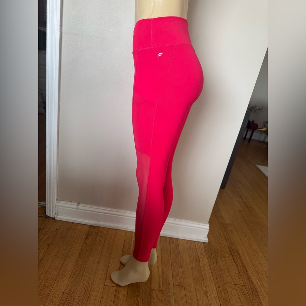 Fabletics Power hold mesh leggings size small